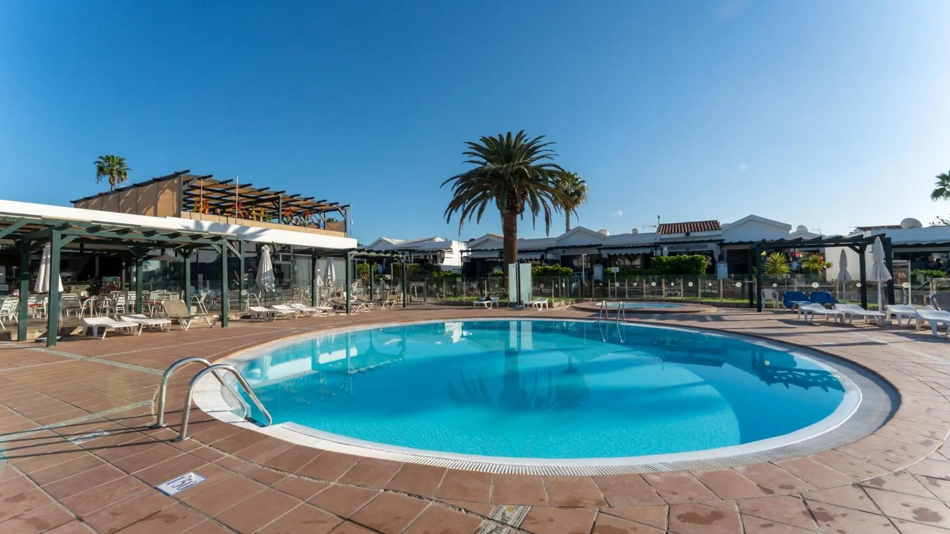Luxury Poolside Holiday Home Maspalomas  Maspalomas (Gran Canaria)