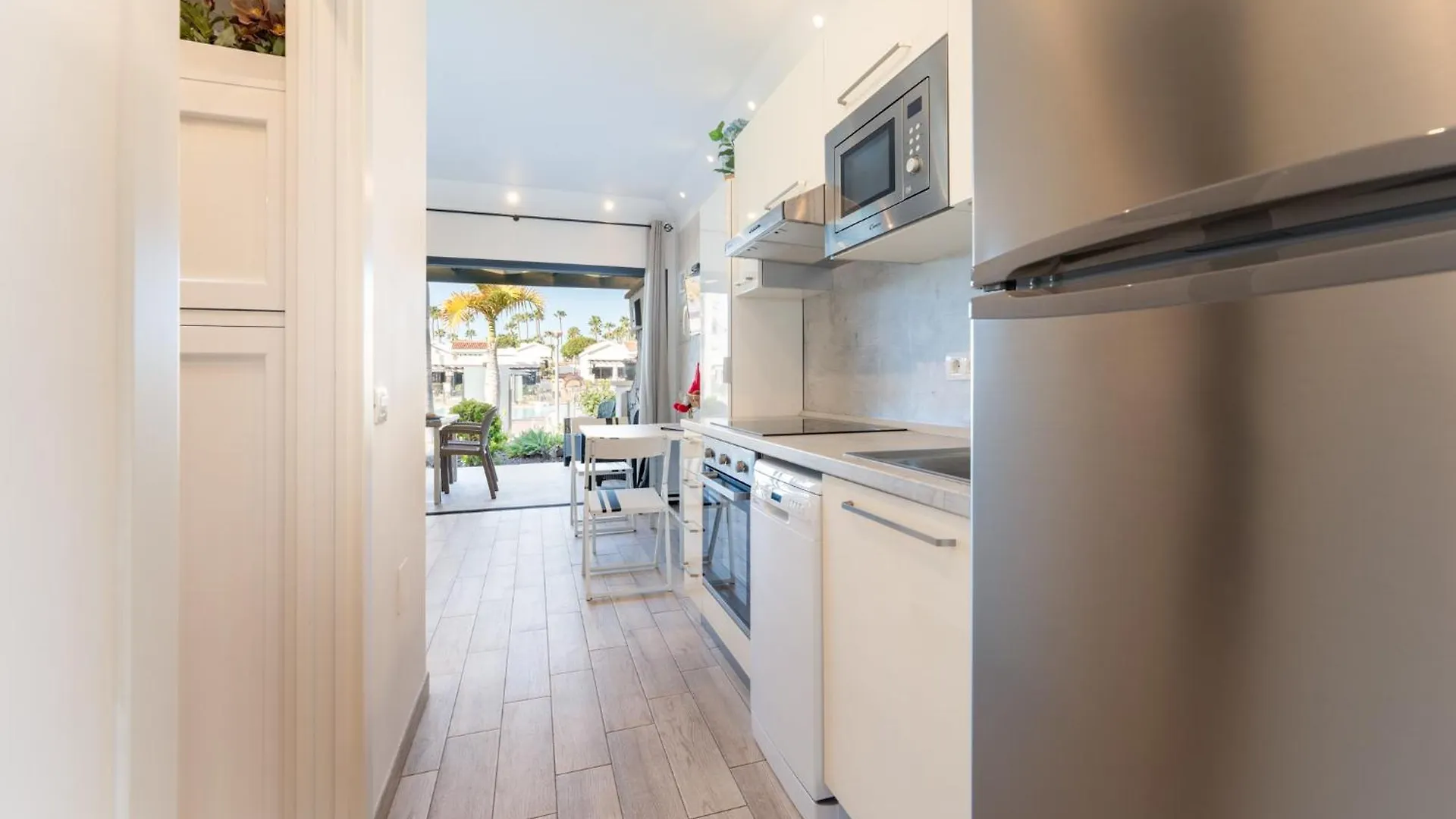 Luxury Poolside Holiday Home Maspalomas  Maspalomas (Gran Canaria)